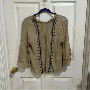 MINE 3/4 sleeve top sz lg tan and navy